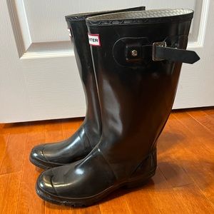 Hunter rain boots extra wide calf size 10 navy